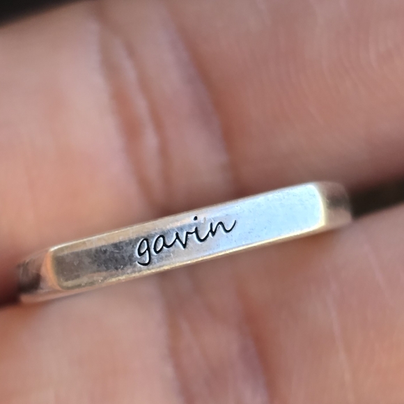 Sterling silver 925 "gavin" script personalized name ring - Picture 2 of 16